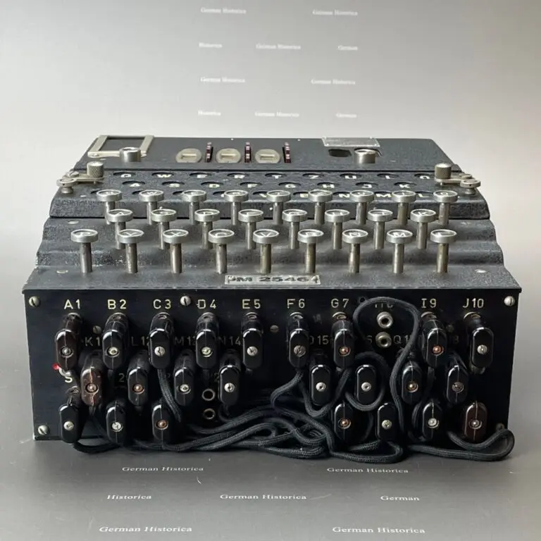 Enigma M3 Kriegsmarine mit Transportkiste