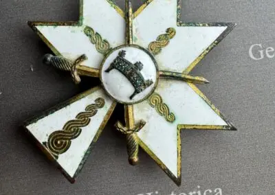 Red krune kralja Zvonimira II. stupnja s macevima, Eisernes Kreuz, Ritterkreuz, Ankauf Kiel 23112562