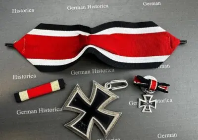 Ritterkreuz S&L, Eichenlaub, Schwerter, Brillanten, Eisernes Kreuz 1939 111561