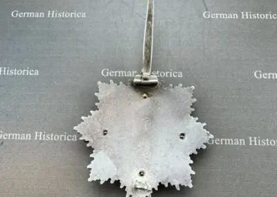 Das Deutsche Kreuz in Gold – Fertigung, Hersteller und historische Einordnung