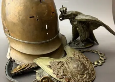 Preußischer Kürassierhelm- (Garde du Corps Garde-Kürassiere) - Paradeadler- Ringkragen – Theaterfundus (15)